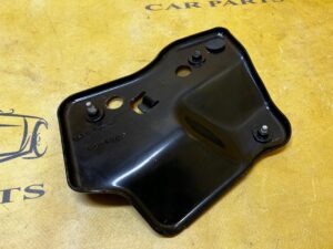 WSPORNIK MOCOWANIE OBUDOWY AKUMULATORA FORD MUSTANG VI