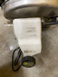 POMPA SERWO HAMULCOWE PEUGEOT 3008 II 2