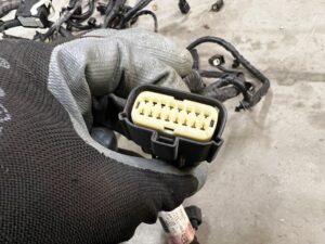 WIĄZKA INSTALACJA KOMORY SILNIKA FORD FUSION LIFT USA 2.0 ECOBOOST 2017R