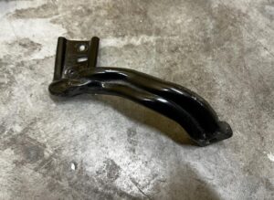 WSPORNIK MOCOWANIE ZDERZAKA TYŁ PRAWY VOLKSWAGEN GOLF VIII HB