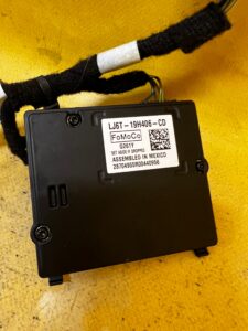 KAMERA ASYSTENT PASA RUCHU KUGA MK3 ESCAPE MK4 USA