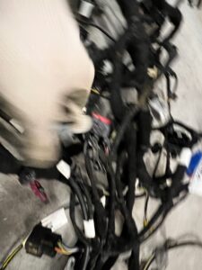 OKABLOWANIE WIĄZKA DESKI ROZDZIELCZEJ KONSOLI FORD ESCAPE MK4 1.5 EB