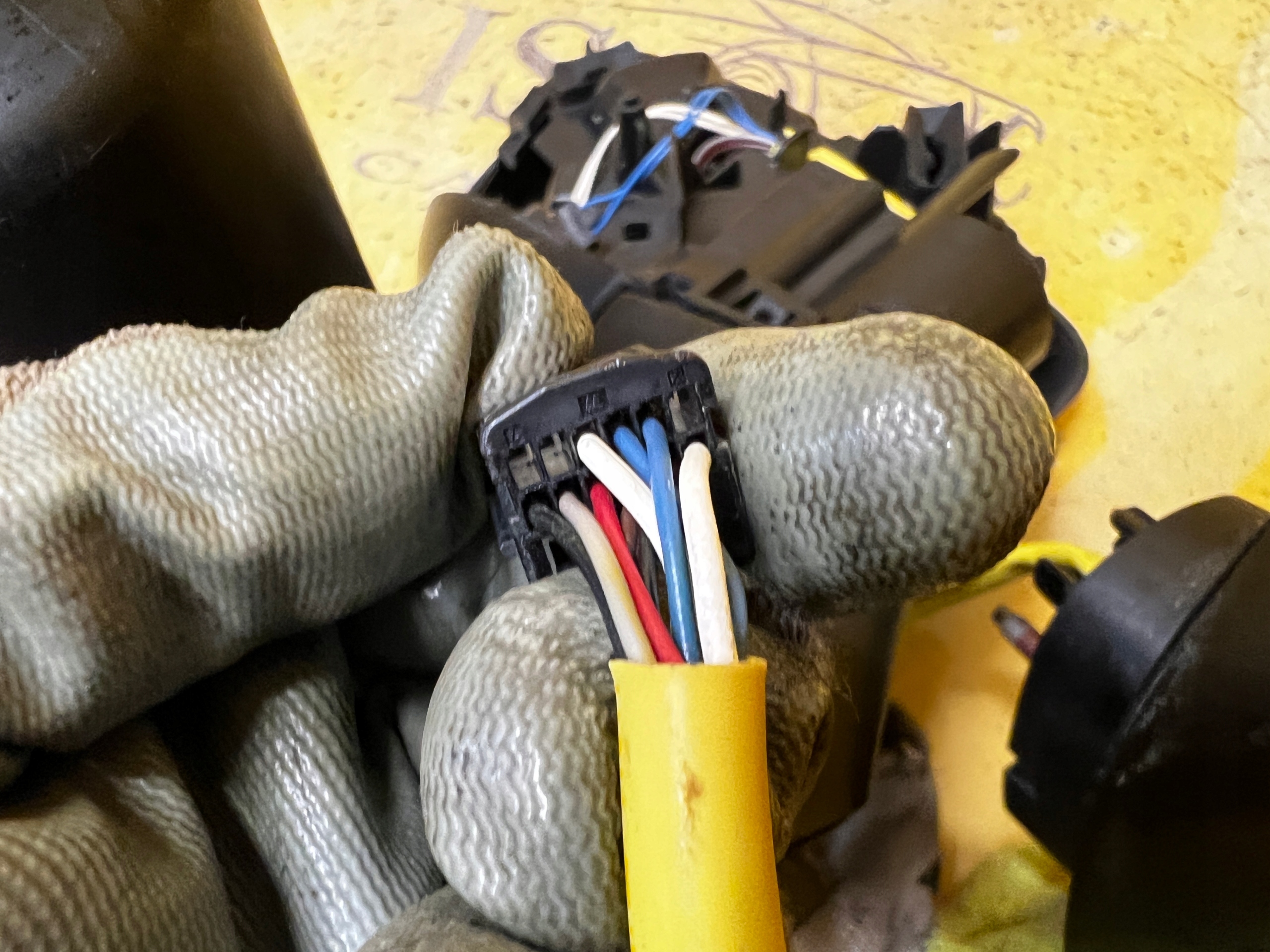 LUSTERKO PRAWE ZEWNĘTRZNE RENAULT CAPTUR I PRZEDLIFT 9 PIN