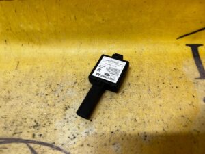 MODUŁ ANTENA ZAMKA WZMACNIACZ STEROWNIK KEYLESS LAND ROVER JAGUAR