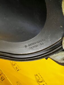 OSŁONA DRĄŻKA KOLUMNY KIEROWNICZEJ LEXUS RX 450H III 3 AL10