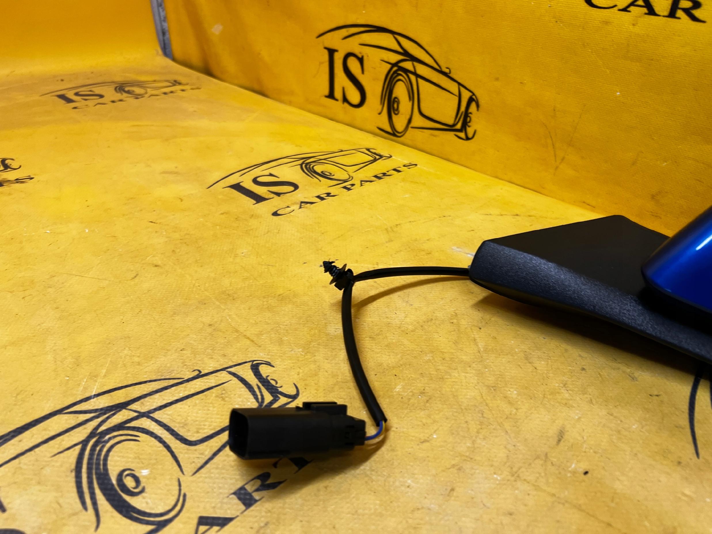 LUSTERKO ZEWNĘTRZNE LEWE 3PIN 3 PIN FORD MUSTANG VI USA N6