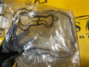 USZCZELKA USZCZELKI POKRYWY ZAWORÓW BMW N63N NOWA OEM