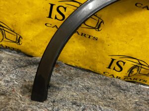 LISTWA NAKŁADKA SIERP BŁOTNIKA PRZÓD LEWY LEWA FORD KUGA MK3 MAGNETIC GREY