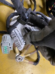 WIĄZKA INSTALACJA BEZPIECZNIKI INFINITI Q30 2.2 D