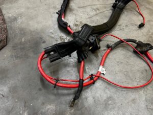 PRZEWÓD KABEL WIĄZKA PLUSOWY PLUS AKUMULATORA BMW X5 F15 X6 F16