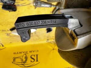 KLAMKA DRZWI PRZÓD TYŁ PRAWA VW AUDI SEAT SKODA SCALA LB9A CANDY WEISS