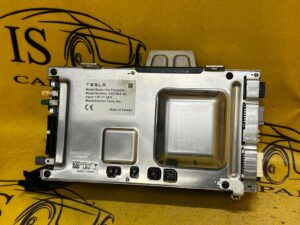 MODUŁ STEROWNIK KOMPUTER ASYSTENTA AUTOPILOTA TESLA MODEL 3 PRZEDLIFT