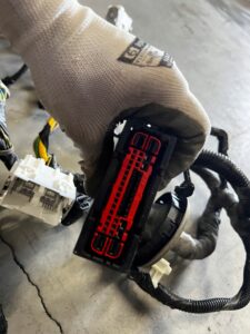 OKABLOWANIE WIĄZKA KOMORY SILNIKA FORD ESCAPE MK4 1.5 EB