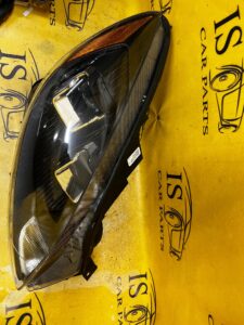 LAMPA PRAWA SOCZEWKA FORD KUGA MK3 ESCAPE MK4 1.5 USA