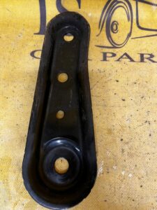 UCHWYT WSPORNIK MOCOWANIE BLACHA RENAULT MEGANE IV