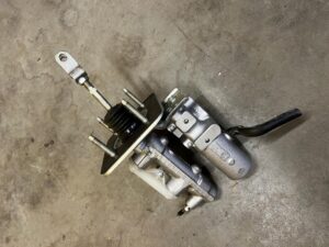 POMPA HAMULCOWA LEXUS RX 450H III 3 AL10