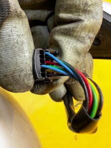 LUSTERKO ZEWNĘTRZNE PRAWE 7 PIN 7PIN DACIA JOGGER 2022R