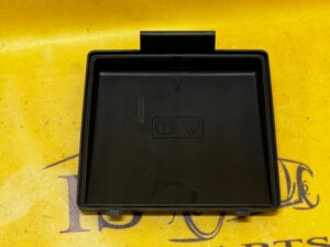 OSŁONA POKRYWA BEZPIECZNIKÓW JAGUAR XJ X351