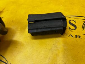 USZCZELKA PIANKOWA PIANKA KANAŁU POWIETRZA PASA PRZÓD BMW X6 E71 50iX E72