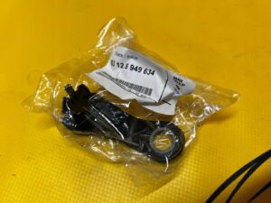 UCHWYT MOCOWANIE REFLEKTORA PRAWY BMW 5 E60 E61 NOWY OEM