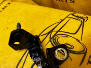 KOMPLET ZAWIASY DRZWI TYŁ LEWY FORD ESCAPE MK4