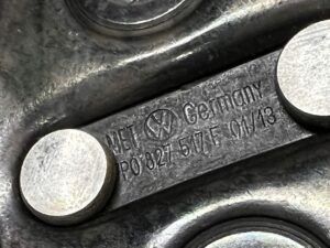 RYGIEL ZAMKA KLAPY BAGAŻNIKA TYŁ VW TOUAREG 7P