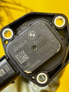 CZUJNIK POZIOMU OLEJU MINI BMW F40 F48 B38 1.5