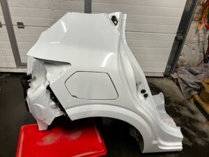 ĆWIARTKA BŁOTNIK POSZYCIE SŁUPEK PRÓG PRAWY TYŁ DACIA SANDERO 2023 III 3