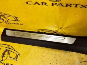 OSŁONA PROGU LED BRĄZOWA DF3 LEWA AUDI A8 D4