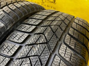 KOŁO FELGA OPONA ZIMOWA BMW 5 G30 G31 PIRELLI 245/40 R19 M-PAKIET NOWE OEM