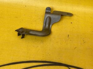 UCHO WSPORNIK MOCOWANIE SILNIKA PORSCHE 911 997