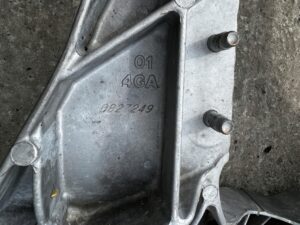 WÓZEK ZAWIESZENIA SANKI KOŁYSKA PRZÓD INFINITI M35 M35H Q70