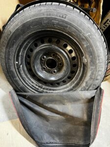 KOŁO ZAPASOWE DOJAZDOWE POKROWIEC BMW SERIA 3 E36 205/65 R15