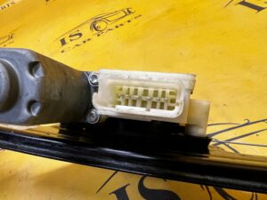 MECHANIZM PODNOŚNIK SZYBY DRZWI TYŁ LEWY CITROEN C4 PICASSO II