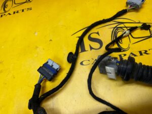 WIĄZKA INSTALACJA OKABLOWANIE DRZWI PEUGEOT 3008 II