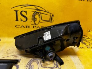 LAMPA LEWY TYŁ W KLAPĘ FORD KUGA MK3