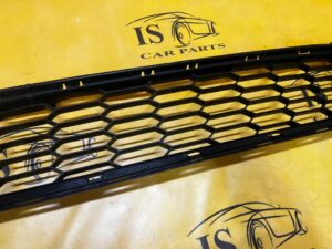 KRATKA DOLNA ŚRODKOWA ZDERZAKA PRZÓD DACIA LODGY LIFT 2022R