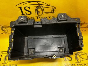 PODSTAWA OSŁONA AKUMULATORA RANGE ROVER VOGUE L405