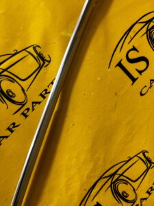 LISTWA DACHOWA CHROM PRAWA AUDI A8 D4 LONG