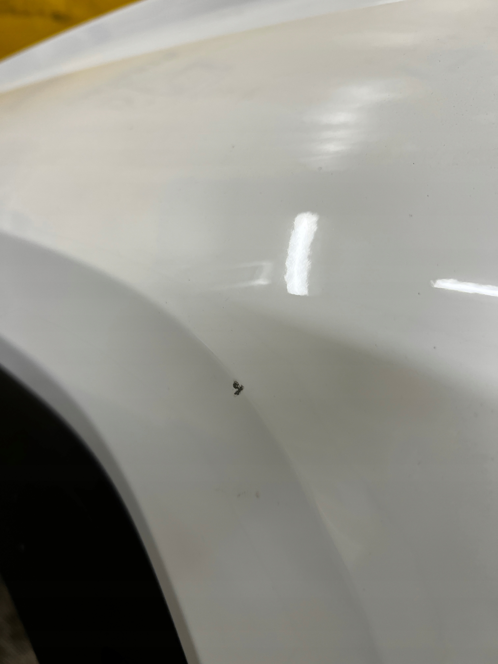 BŁOTNIK LISTWA SIERP LEWY PRZÓD HYUNDAI TUCSON IV KOLOR PYW