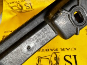 ŚLIZG UCHWYT MOCOWANIE ZDERZAKA PRAWY TYŁ AUDI A8 D4