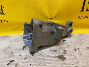 ŁAPA WSPORNIK SILNIKA MERCEDES GLC W205 2.2 CDI