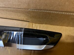 DEKOR MASKOWNICA LISTWA DRZWI PRZÓD LEWY LEWA BMW SERIA 7 F01 F02 F04 NOWY