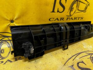 MOCOWANIE UCHWYT CHŁODNICY BMW E92 M3 7524912