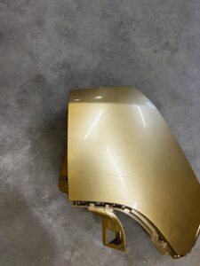 NAROŻNIK ZDERZAKA TYŁ TYLNY PRAWY PEUGEOT 5008 II P87 ZŁOTY