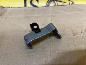 WSPORNIK UCHWYT MOCOWANIE BLACHA DACIA SANDERO III 2023R