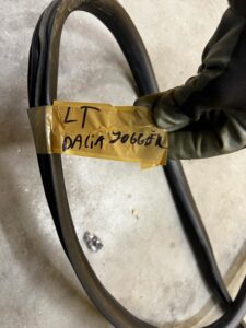 USZCZELKA DRZWI TYŁ TYLNYCH LEWA PRAWA DACIA JOGGER