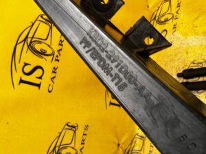 LISTWA ZDERZAKA TYŁ PRAWA RANGE ROVER EVOQUE II L551