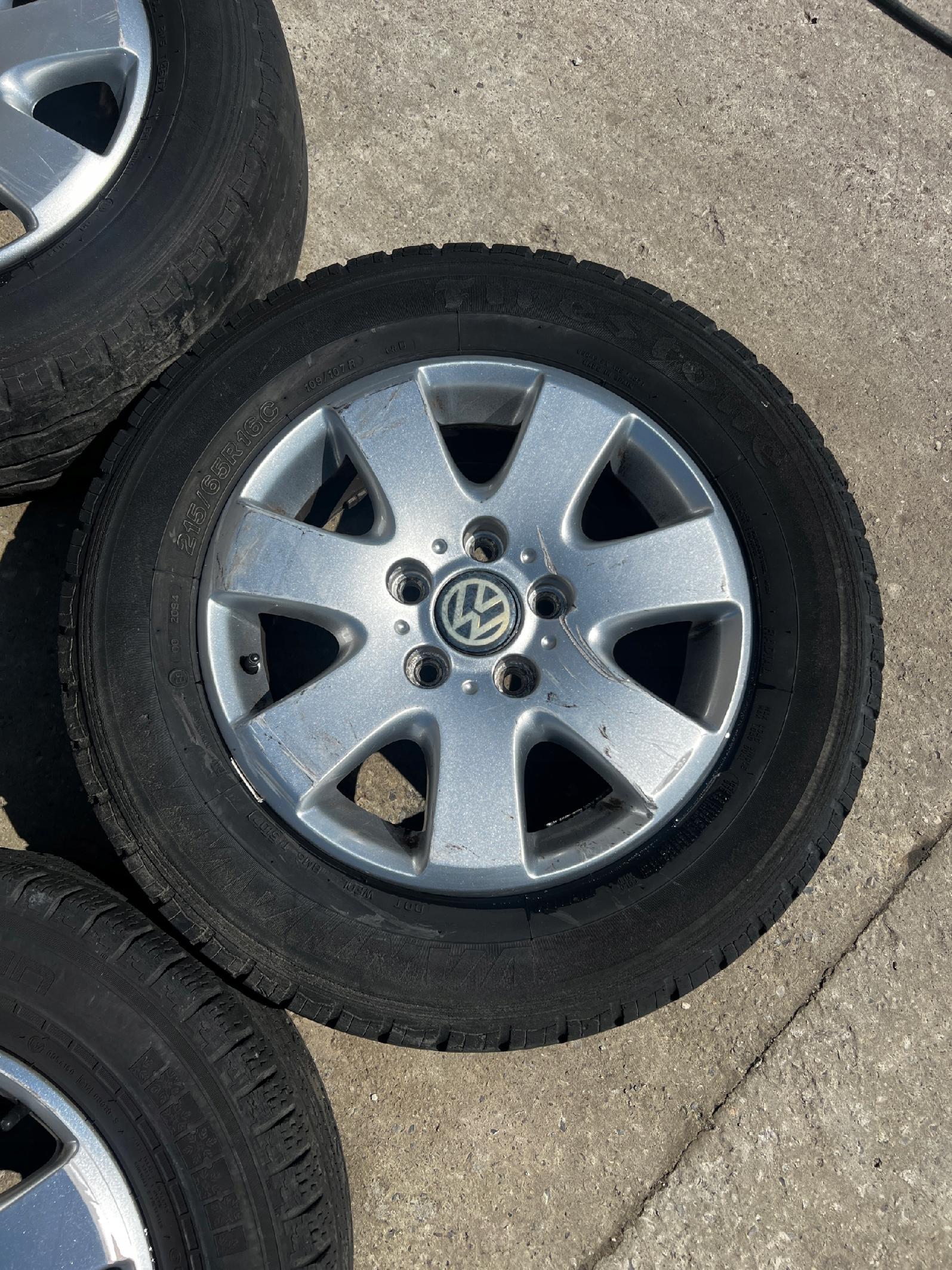 KOŁA FELGI OPONY ZIMOWE VW T5 215/65 R16C