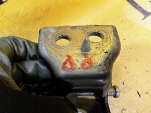 ZAWIASY DRZWI PRAWY PRZÓD PEUGEOT 508 I RXH LIFT